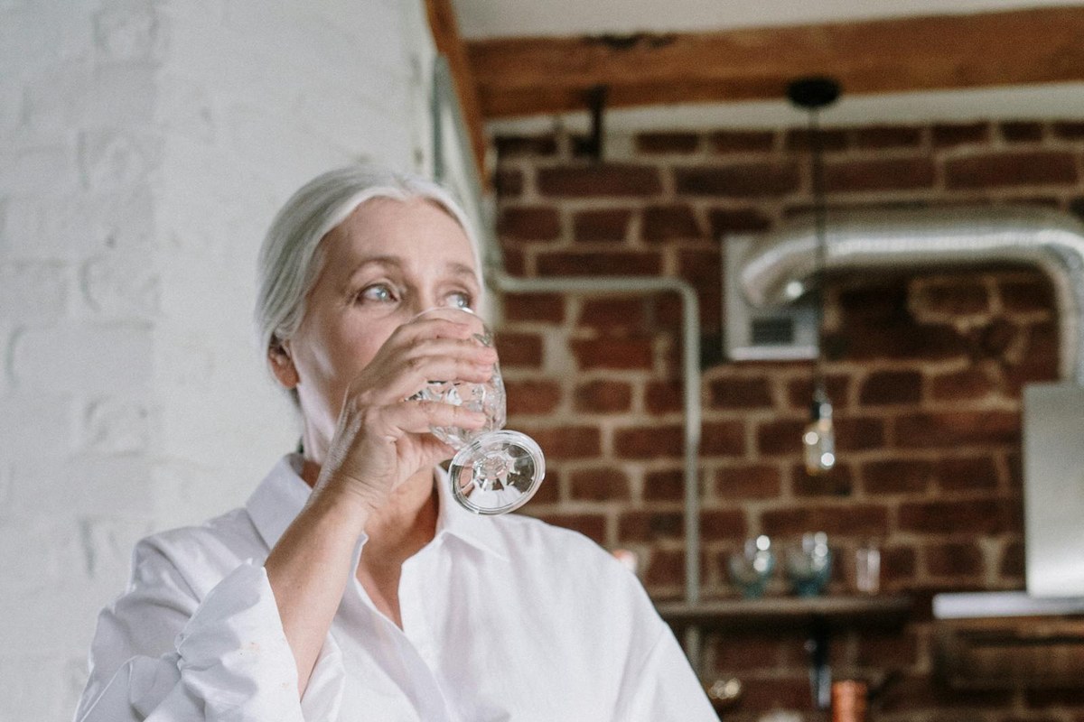 5 Senior Safety Upgrades You Can Install Without Drilling (For Renters)